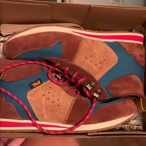 Teva Highside Sneakers